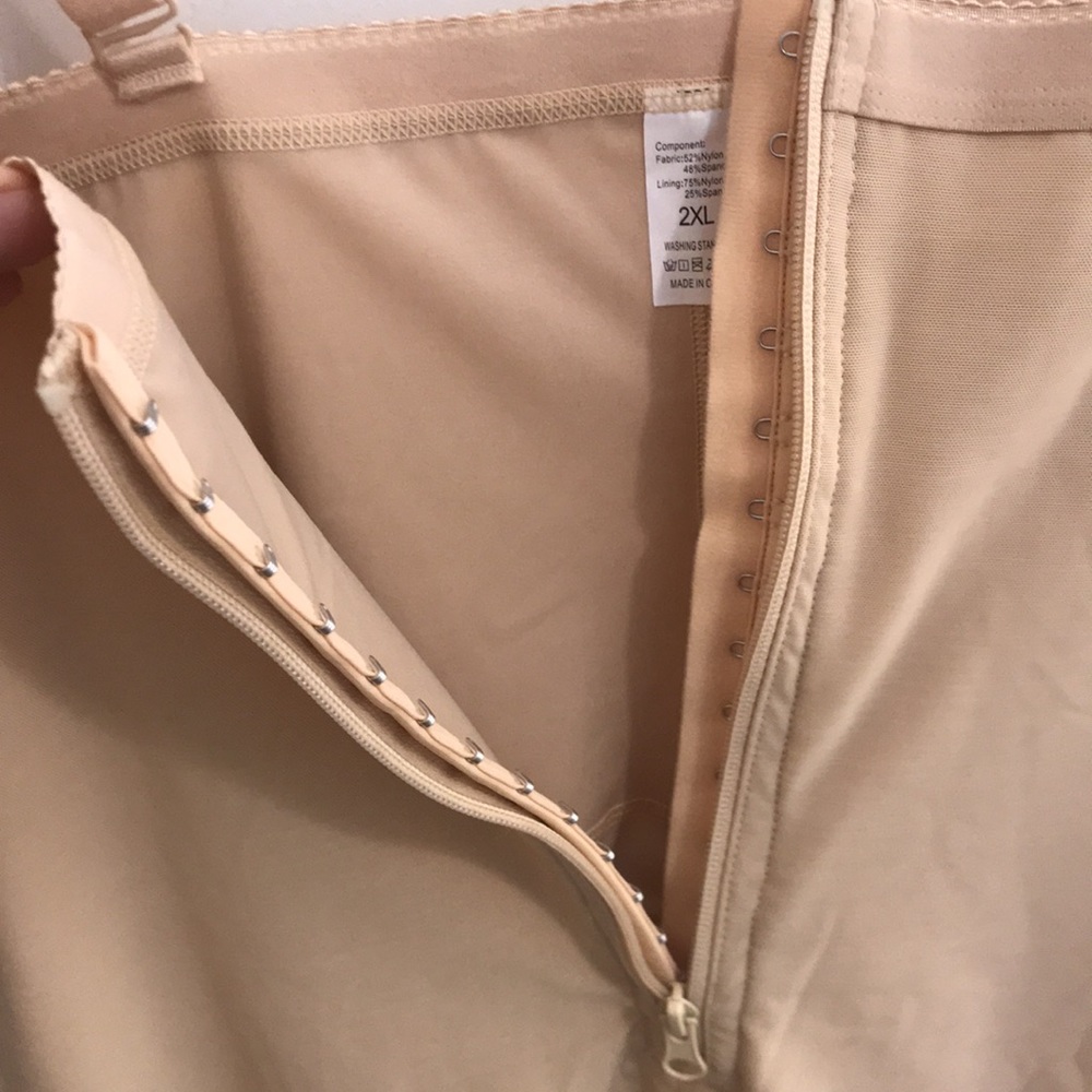 Shapewear - Picture 12 of 13